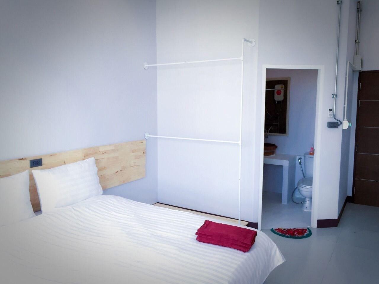 Rinrada Loft Resident Hotel Chiang Mai Ngoại thất bức ảnh