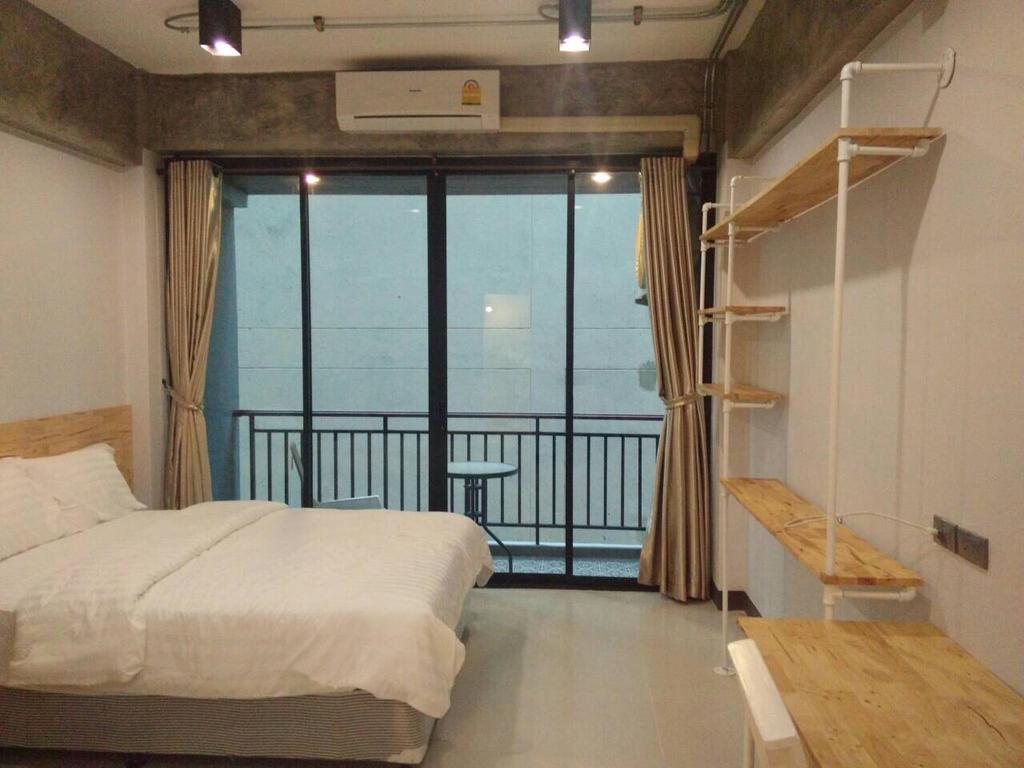 Rinrada Loft Resident Hotel Chiang Mai Ngoại thất bức ảnh